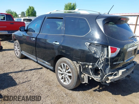 2014 Nissan Pathfinder SL z VIN 5N1AR2MM9EC729747, wystawiony jako IAAI lot #42433221 z przebiegiem 172 685 mil mil oraz . Historia ofert i sprzedaży dostępna na DreamBid. Obrazek 3.
