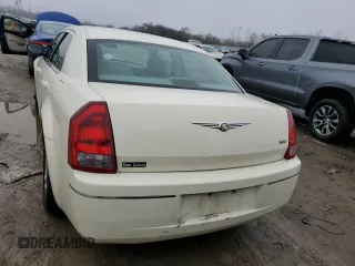 2007 Chrysler 300 Signature with VIN 2C3KA53G37H746643, listed as a Copart auction lot 86517794 with 203,832 mi miles and Salvage Title. Bid and sale history available at carsss.com. Image 6.