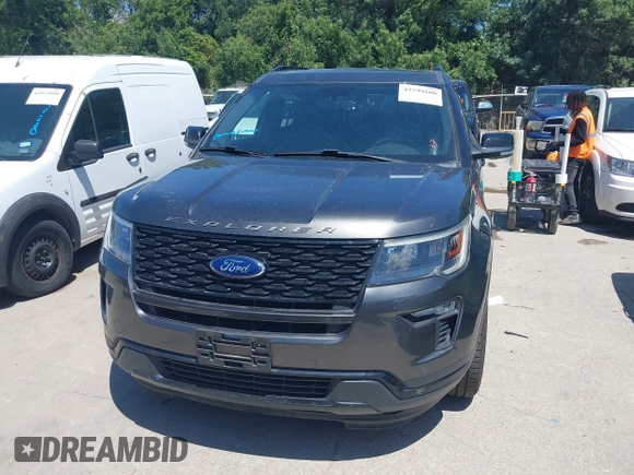 2018 Ford Explorer Sport z VIN 1FM5K8GT6JGB00350, wystawiony jako IAAI lot #42599100 z przebiegiem Nie podano mil oraz . Historia ofert i sprzedaży dostępna na DreamBid. Obrazek 12.