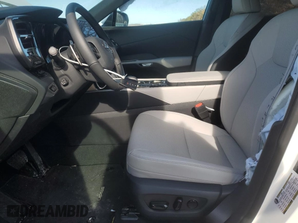 2025 Lexus RX 350 with VIN 2T2BAMCA8SC089337, listed as a Copart auction lot 42517005 with 442 mi miles and Salvage Title. Bid and sale history available at DreamBid. Image 7.
