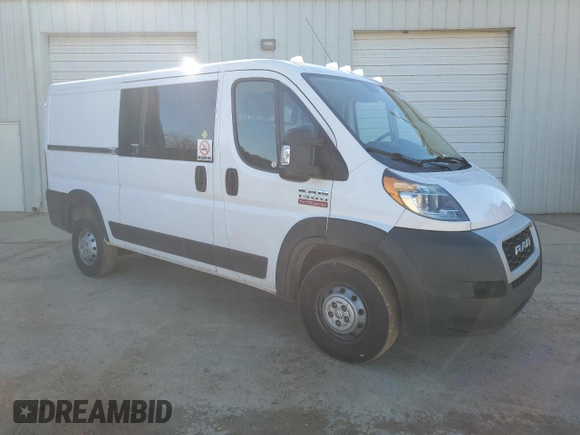 2020 Ram ProMaster Cargo with VIN 3C6TRVAG4LE138882, listed as a Copart auction lot 47901255 with 141,622 mi miles and Clean Title. Bid and sale history available at DreamBid. Image 4.