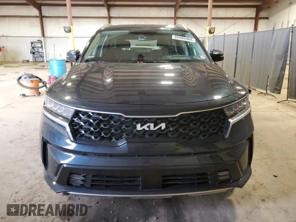 2024 Kia Sorento EX with VIN KNDRHDLG0R5248541, listed as a Copart auction lot 86906364 with 10,017 mi miles and Salvage title. Bid and sale history available at DreamBid. Image 5.