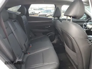 2024 Hyundai Tucson SEL Convenience with VIN KM8JCCD19RU211490, listed as a Copart auction lot 44221925 with 8,105 mi miles and Salvage Title. Bid and sale history available at carsss.com. Image 11.