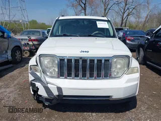2008 Jeep Liberty Limited with VIN 1J8GN58K08W158293, listed as a IAAI auction lot 41991196 with 183,329 mi miles and . Bid and sale history available at carsss.com. Image 12.