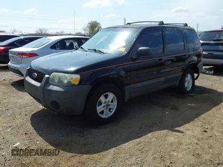 2007 Ford Escape XLS с VIN 1FMYU02ZX7KB08803, выставлен на аукционе IAAI как лот 41878290 с пробегом 163 983 миль миль и . История ставок и продаж доступна на DreamBid. Изображение 18.