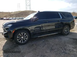 2023 Chevrolet Suburban LT z VIN 1GNSCCKD0PR121092, wystawiony jako Copart lot #50906285 z przebiegiem 155 505 mil mil oraz Szkoda całkowita • Salvage title. Historia ofert i sprzedaży dostępna na DreamBid. Obrazek 1.