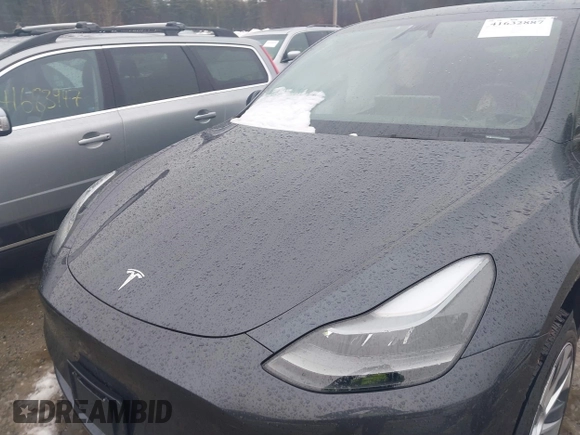 2024 Tesla Model Y Long Range with VIN 7SAYGDEE3RA239499, listed as a IAAI auction lot 41632887 with Not Provided miles. Bid and sale history available at carsss.com. Image 10.