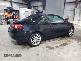 2010 Volkswagen Eos Lux с VIN WVWFA7AH2AV013101, выставлен на аукционе Copart как лот 84081934 с пробегом 121 191 миль миль и Чистый • Clean title. История ставок и продаж доступна на DreamBid. Изображение 3.
