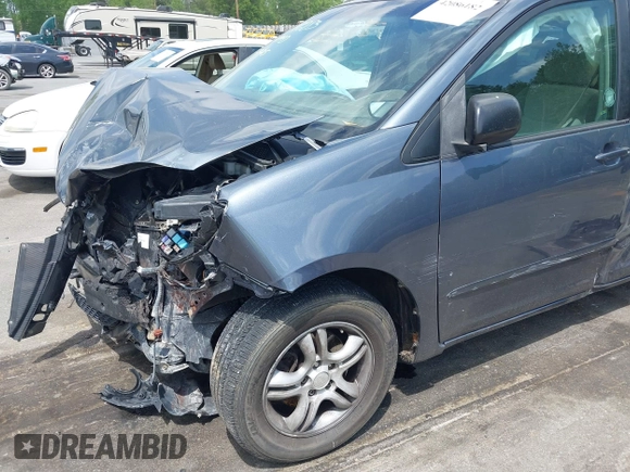 2009 Toyota Sienna CE with VIN 5TDZK23C89S277864, listed as a IAAI auction lot 42086182 with 223,870 mi miles and . Bid and sale history available at DreamBid. Image 13.
