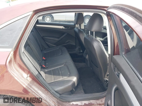 2012 Volkswagen Passat SE z VIN 1VWBH7A31CC076037, wystawiony jako IAAI lot #41905200 z przebiegiem 141 809 mil mil oraz . Historia ofert i sprzedaży dostępna na DreamBid. Obrazek 8.