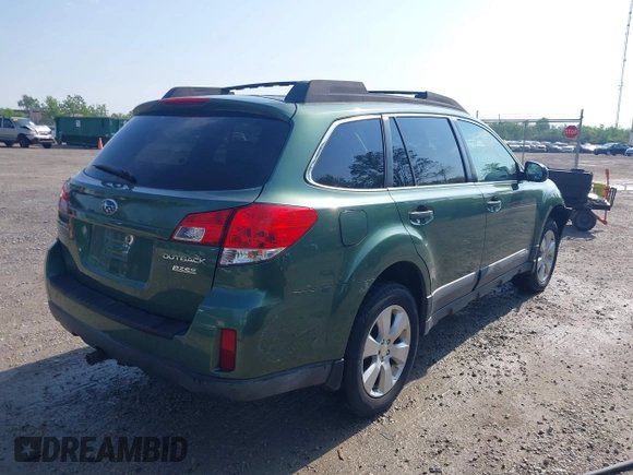 2011 Subaru Outback Premium z VIN 4S4BRBCC4B3358408, wystawiony jako IAAI lot #42250620 z przebiegiem 118 080 mil mil oraz . Historia ofert i sprzedaży dostępna na DreamBid. Obrazek 4.