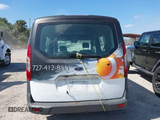 2015 Ford Transit Connect XL z VIN NM0GE9E78F1196764, wystawiony jako IAAI lot #41542543 z przebiegiem 143 295 mil mil oraz . Historia ofert i sprzedaży dostępna na DreamBid. Obrazek 16.