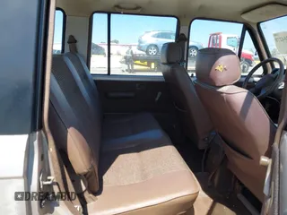 1990 Isuzu Trooper с VIN JACCH58R4L8907425, выставлен на аукционе IAAI как лот 42504278 с пробегом 196 138 миль миль и . История ставок и продаж доступна на DreamBid. Изображение 8.