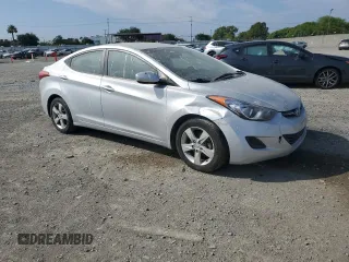 2013 Hyundai Elantra GLS с VIN KMHDH4AE9DU726235, выставлен на аукционе Copart как лот 59017135 с пробегом Не указан миль и Списание • Salvage title. История ставок и продаж доступна на DreamBid. Изображение 4.