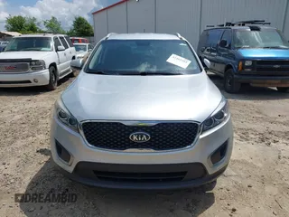 2017 Kia Sorento LX with VIN 5XYPG4A34HG265018, listed as a IAAI auction lot 42165365 with Not Provided miles. Bid and sale history available at carsss.com. Image 11.