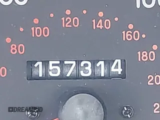 1997 Mitsubishi 3000GT z VIN JA3AM44H8VY001162, wystawiony jako IAAI lot #41933754 z przebiegiem 157 314 mil mil oraz . Historia ofert i sprzedaży dostępna na DreamBid. Obrazek 13.