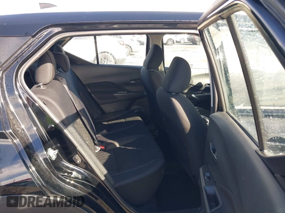 2022 Nissan Kicks SV with VIN 3N1CP5CV8NL522689, listed as a IAAI auction lot 41741763 with 30,798 mi miles and . Bid and sale history available at DreamBid. Image 8.