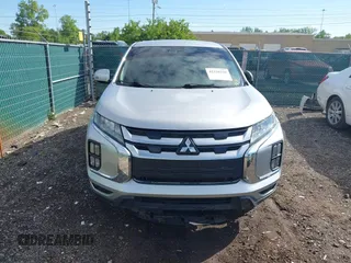 2021 Mitsubishi Outlander ES z VIN JA4ARUAU7MU017700, wystawiony jako IAAI lot #42320238 z przebiegiem 120 999 mil mil oraz . Historia ofert i sprzedaży dostępna na DreamBid. Obrazek 12.