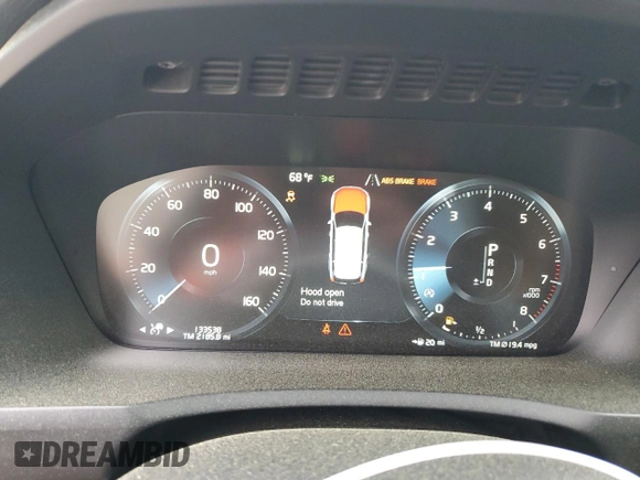 2016 Volvo XC90 T6 Momentum with VIN YV4A22PK5G1036320, listed as a Copart auction lot 51315815 with 133,538 mi miles and Salvage Title. Bid and sale history available at DreamBid. Image 9.