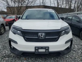 2022 Honda Pilot Sport with VIN 5FNYF6H3XNB067538, listed as a Copart auction lot 53404955 with 32,901 mi miles and Salvage Title. Bid and sale history available at carsss.com. Image 5.