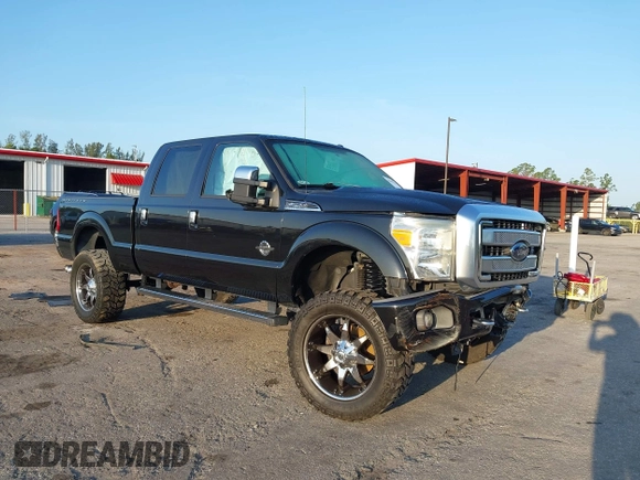 2015 Ford F-250 Lariat z VIN 1FT7W2BT0FEC39981, wystawiony jako IAAI lot #42201173 z przebiegiem 68 199 mil mil oraz . Historia ofert i sprzedaży dostępna na DreamBid. Obrazek 1.