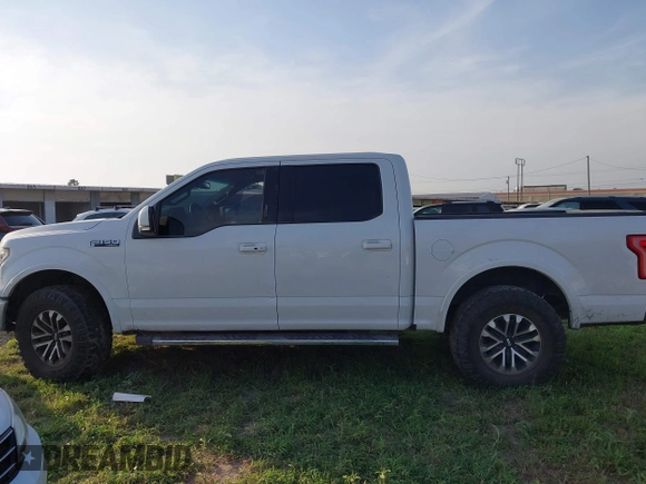 2015 Ford F-150 XL z VIN 1FTEW1CF0FFA15484, wystawiony jako IAAI lot #41928568 z przebiegiem Nie podano mil oraz . Historia ofert i sprzedaży dostępna na DreamBid. Obrazek 14.
