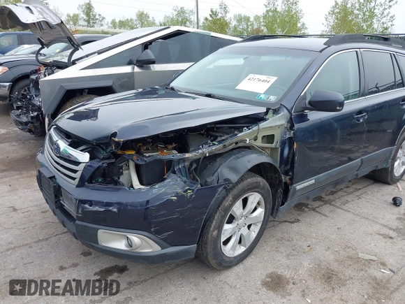 2012 Subaru Outback Prem with VIN 4S4BRBCC5C3252339, listed as a IAAI auction lot 42176404 with Not provided miles and . Bid and sale history available at DreamBid. Image 6.