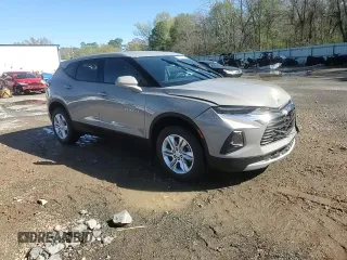 2021 Chevrolet Blazer LT z VIN 3GNKBCR47MS572022, wystawiony jako Copart lot #49887885 z przebiegiem 22 274 mil mil oraz Szkoda całkowita • Salvage title. Historia ofert i sprzedaży dostępna na DreamBid. Obrazek 14.