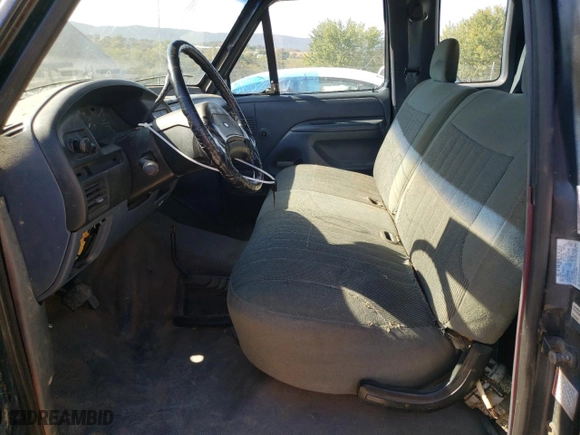 1993 Ford F-250 with VIN 1FTHX26H6PKB45310, listed as a Copart auction lot 76711334 with 0 mi miles and Salvage Title. Bid and sale history available at carsss.com. Image 7.
