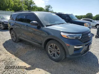 2022 Ford Explorer XLT with VIN 1FMSK7DH3NGB60332, listed as a Copart auction lot 57460815 with 40,812 mi miles and Salvage title. Bid and sale history available at DreamBid. Image 4.