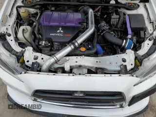 2010 Mitsubishi Lancer Evolution MR with VIN JA32W5FV3AU031761, listed as a Copart auction lot 43976685 with 85,688 mi miles and Clean Title. Bid and sale history available at carsss.com. Image 11.