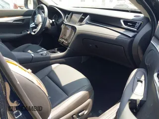 2025 Infiniti QX50 Pure with VIN 3PCAJ5AB8SF108675, listed as a IAAI auction lot 42358485 with 2,321 mi miles and . Bid and sale history available at DreamBid. Image 5.
