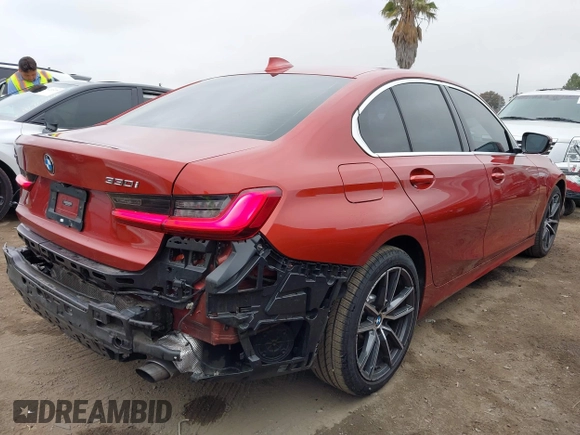 2019 BMW 3 Series 330i xDrive with VIN WBA5R7C50KFH28767, listed as a IAAI auction lot 42206528 with 52,529 mi miles and . Bid and sale history available at DreamBid. Image 4.