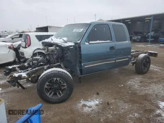 2006 Chevrolet Silverado 1500 LT2 with VIN 1GCEK19B66Z205871, listed as a Copart auction lot 43923565 with 0 mi miles and Salvage Title. Bid and sale history available at carsss.com. Image 1.