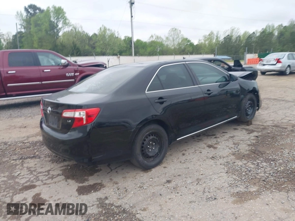 2012 Toyota Camry L with VIN 4T1BF1FK0CU010249, listed as a IAAI auction lot 41941980 with 366,935 mi miles. Bid and sale history available at carsss.com. Image 4.