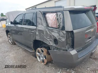 2016 Chevrolet Tahoe LT z VIN 1GNSCBKC2GR420861, wystawiony jako IAAI lot #42205983 z przebiegiem 149 680 mil mil oraz . Historia ofert i sprzedaży dostępna na DreamBid. Obrazek 6.