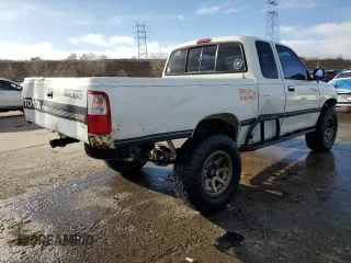 1996 Toyota T100 SR5 z VIN JT4UN24D7T0020102, wystawiony jako Copart lot #48230535 z przebiegiem 199 136 mil mil oraz Szkoda całkowita • Salvage title. Historia ofert i sprzedaży dostępna na DreamBid. Obrazek 3.