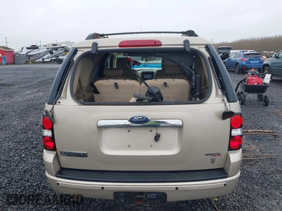 2006 Ford Explorer Limited z VIN 1FMEU75876UA58332, wystawiony jako IAAI lot #41804700 z przebiegiem 158 388 mil mil oraz . Historia ofert i sprzedaży dostępna na DreamBid. Obrazek 17.