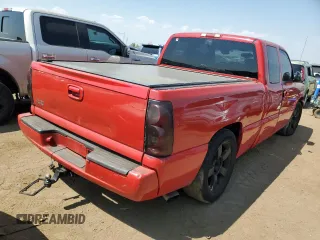 2005 Chevrolet Silverado SS z VIN 2GCEK19N851235293, wystawiony jako Copart lot #65541034 z przebiegiem 217 112 mil mil oraz Szkody całkowita. Historia ofert i sprzedaży dostępna na DreamBid. Obrazek 3.
