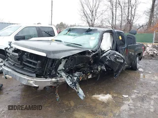 2008 GMC Sierra 1500 with VIN 2GTEC19YX81271935, listed as a IAAI auction lot 41557365 with Not Provided miles and . Bid and sale history available at DreamBid. Image 2.