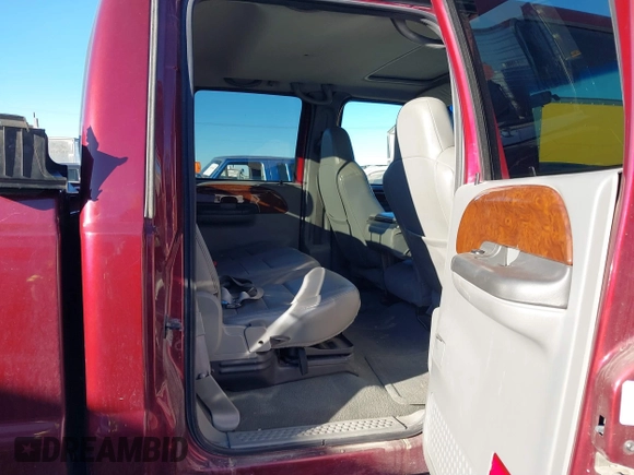 2004 Ford F-350 XL с VIN 1FTSW31P54EC36849, выставлен на аукционе IAAI как лот 40396686 с пробегом 159 848 миль миль и . История ставок и продаж доступна на DreamBid. Изображение 8.