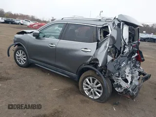 2017 Nissan Rogue SV with VIN KNMAT2MV2HP599368, listed as a IAAI auction lot 42006387 with 88,217 mi miles. Bid and sale history available at carsss.com. Image 3.