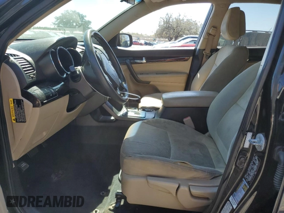 2011 Kia Sorento LX with VIN 5XYKT3A13BG013461, listed as a Copart auction lot 47467015 with 166,707 mi miles and Clean Title. Bid and sale history available at DreamBid. Image 7.