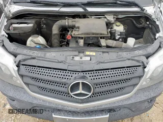 2014 Mercedes-Benz Sprinter with VIN WDZPE8DC1E5894765, listed as a Copart auction lot 44418195 with 138,738 mi miles and Salvage Title. Bid and sale history available at DreamBid. Image 12.