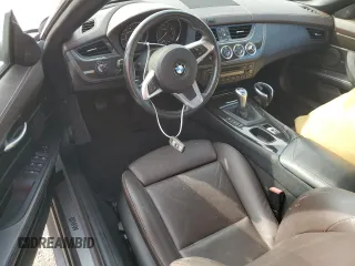 2013 BMW Z4 sDrive35i with VIN WBALM7C57DE385631, listed as a Copart auction lot 75003554 with 0 mi miles and Salvage Title. Bid and sale history available at carsss.com. Image 8.