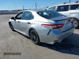 2019 Toyota Camry LE z VIN 4T1B11HKXKU259233, wystawiony jako IAAI lot #41870621 z przebiegiem 31 425 mil mil oraz . Historia ofert i sprzedaży dostępna na DreamBid. Obrazek 3.