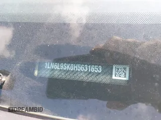 2017 Lincoln Continental Select z VIN 1LN6L9SK0H5631653, wystawiony jako IAAI lot #42092357 z przebiegiem Nie podano mil oraz . Historia ofert i sprzedaży dostępna na DreamBid. Obrazek 9.