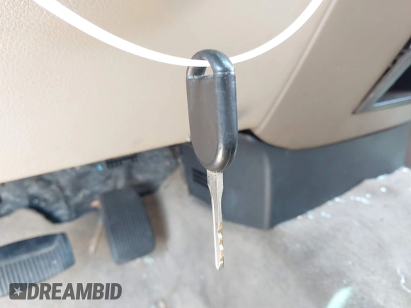 2005 Ford F-150 XLT с VIN 1FTPX125X5NB41628, выставлен на аукционе IAAI как лот 42550345 с пробегом 257 471 миль миль и . История ставок и продаж доступна на DreamBid. Изображение 11.