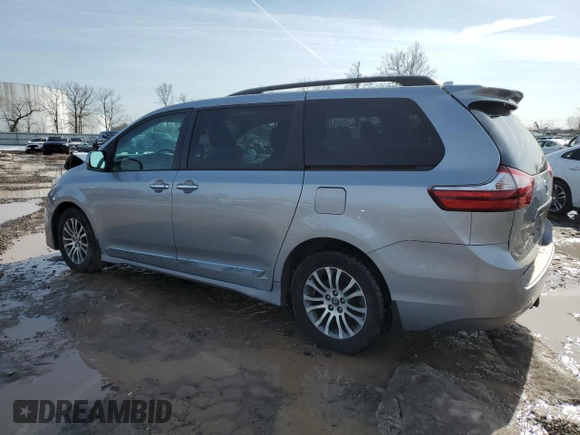 2018 Toyota Sienna XLE Auto Access Seat with VIN 5TDYZ3DC6JS951915, listed as a Copart auction lot 48319715 with 108,379 mi miles and Salvage Title. Bid and sale history available at carsss.com. Image 2.