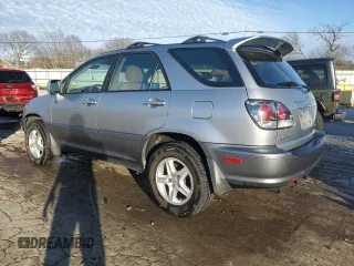 2002 Lexus RX 300 with VIN JTJHF10U920290104, listed as a Copart auction lot 87077024 with 182,359 mi miles and Salvage Title. Bid and sale history available at carsss.com. Image 2.